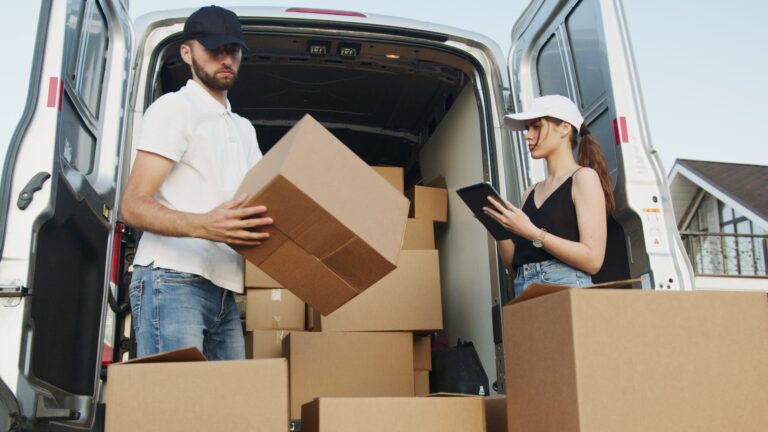 Experience Hassle-Free Moving – Your Reliable Moving Partner!