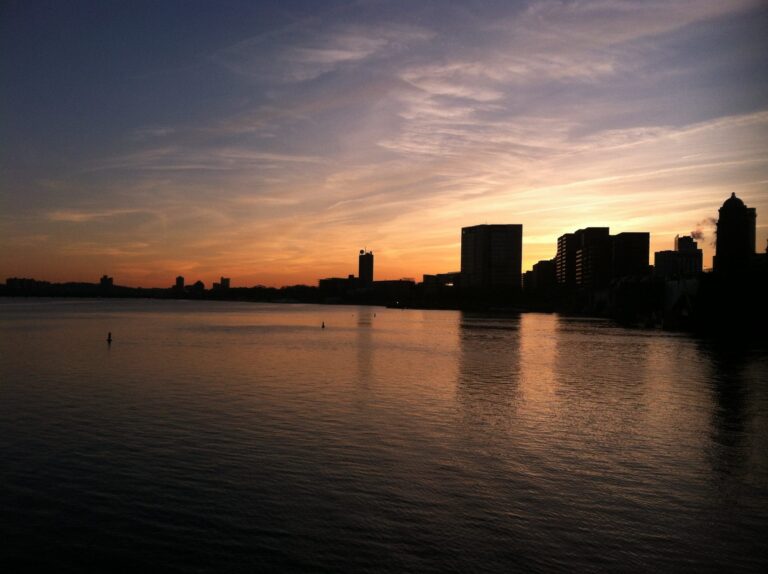 Discover the Waterfront Wonders of Boston!